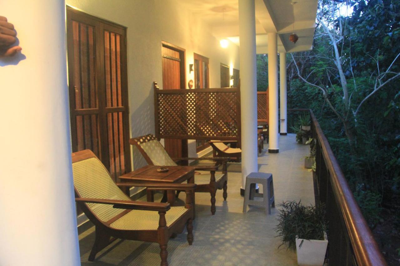 Nature House Udawalawe Bagian luar foto